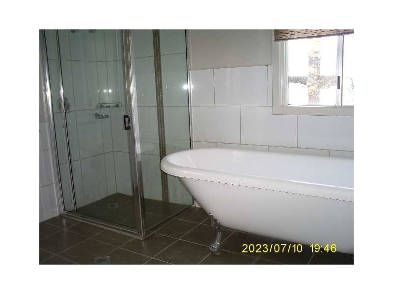 3 Short St, Woody Point QLD 4019