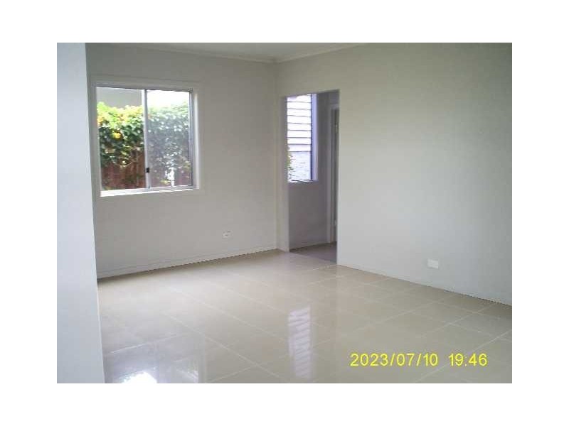 3 Short St, Woody Point QLD 4019