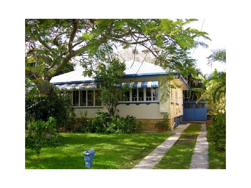 15 Reef Point Esp, Scarborough QLD 4020