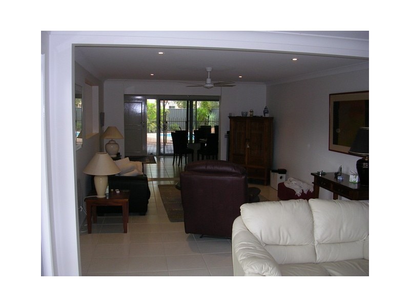 17 Kalimna Drive, Clontarf QLD 4019