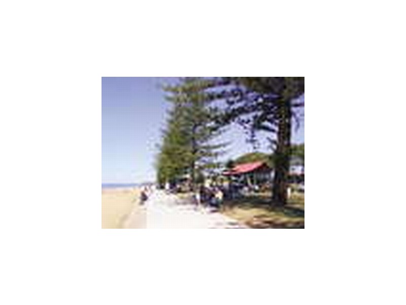 2a Cutts St, Margate QLD 4019