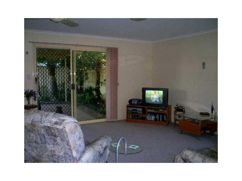 48 Garney St, Redcliffe QLD 4020