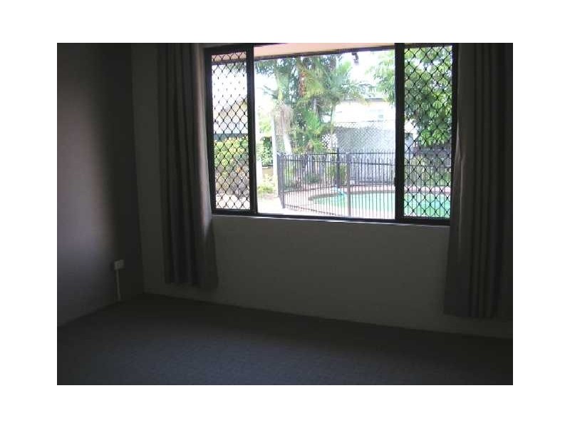 93 Cutts St, Margate QLD 4019