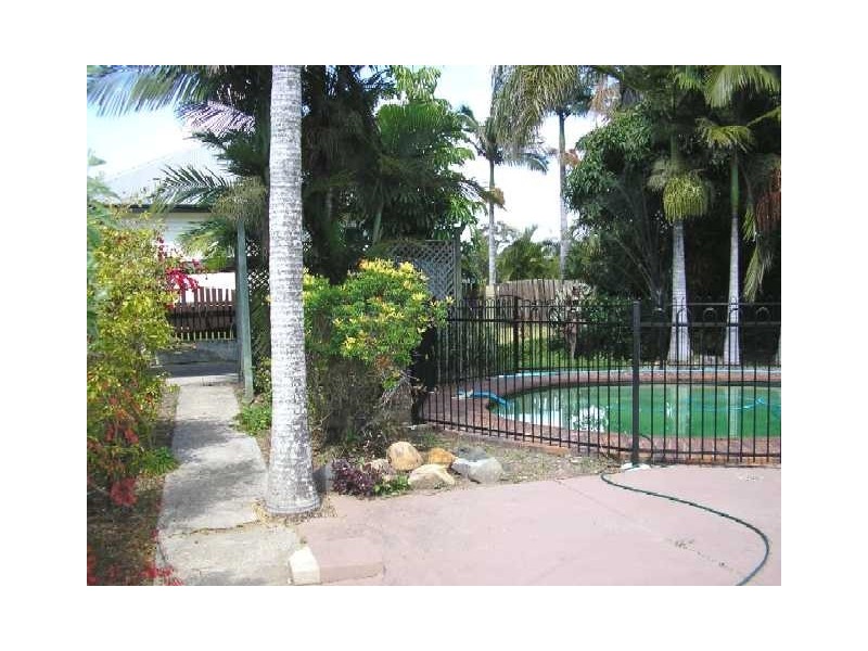 93 Cutts St, Margate QLD 4019