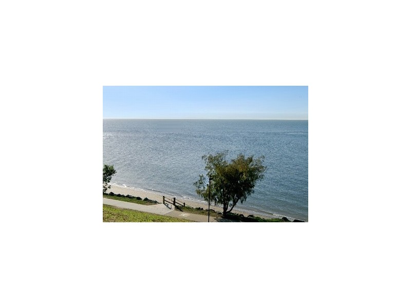 46 Gayundah Esp, Woody Point QLD 4019