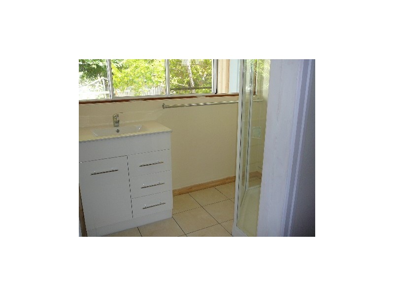 11 James, Scarborough QLD 4020