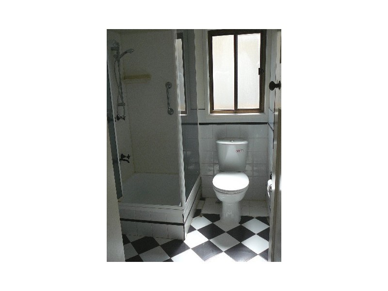 11 James, Scarborough QLD 4020