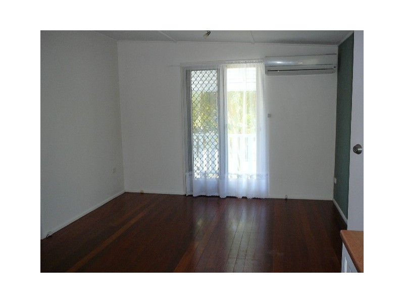 87 Cutts Street, Margate QLD 4019