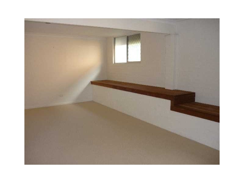 3 Buckley Street, Scarborough QLD 4020