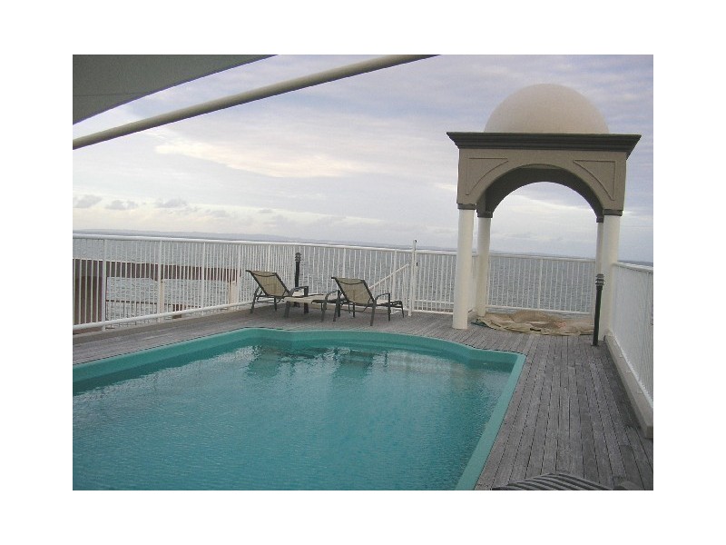 8/94 Prince Edward Parade, Redcliffe QLD 4020