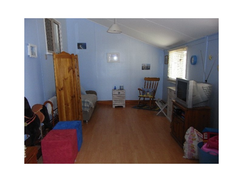 16 BRAMBLE ST, Woody Point QLD 4019