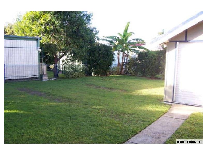 37 Hardiman Street, Woody Point QLD 4019