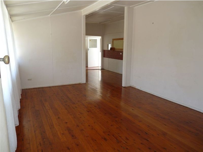 19 Laura Street, Clontarf QLD 4019