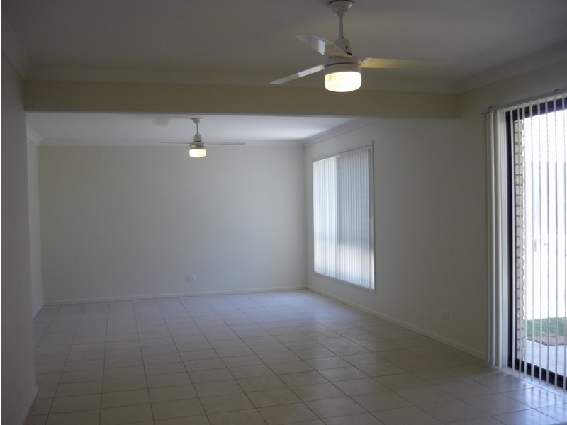 102a Duffield Rd, Margate QLD 4019