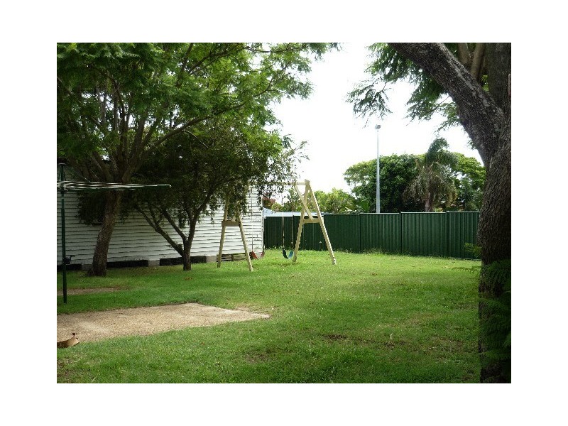 271 Scarborough Road, Scarborough QLD 4020