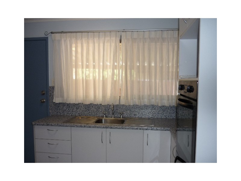 3/37 Wyllie Street, Redcliffe QLD 4020