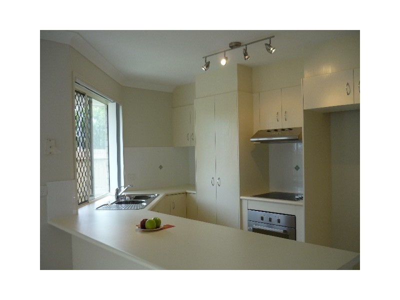 1/45 Grace Street, Scarborough QLD 4020