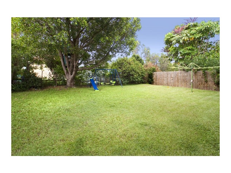 12 Hurrell Street, Clontarf QLD 4019