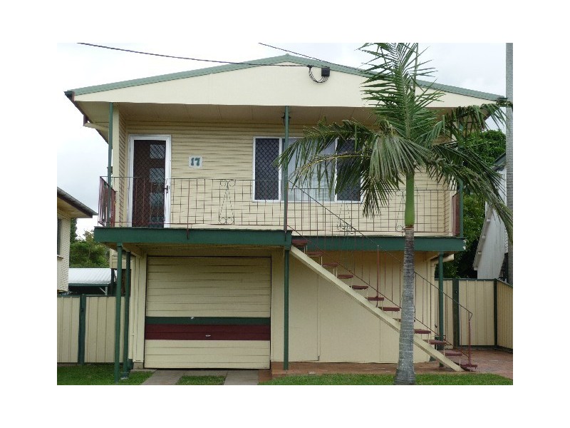 17 Knights Terrace, Margate QLD 4019