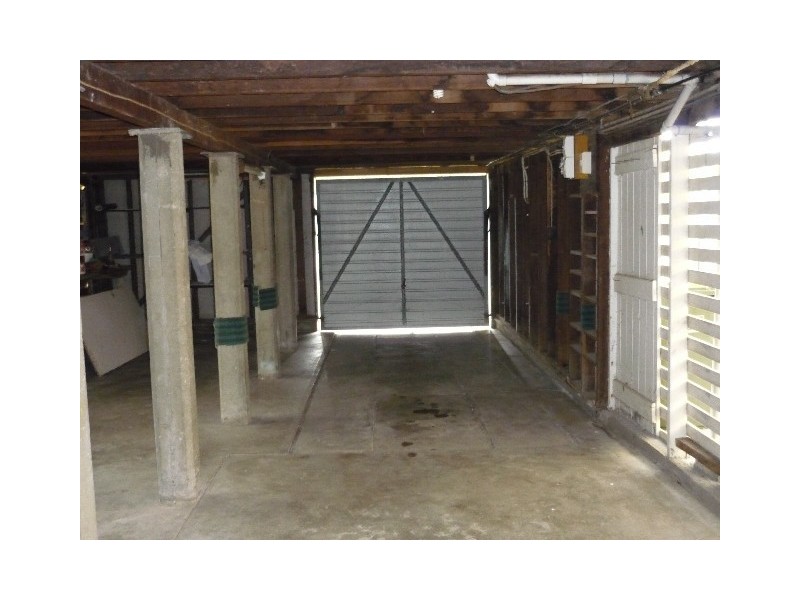 17 Knights Terrace, Margate QLD 4019