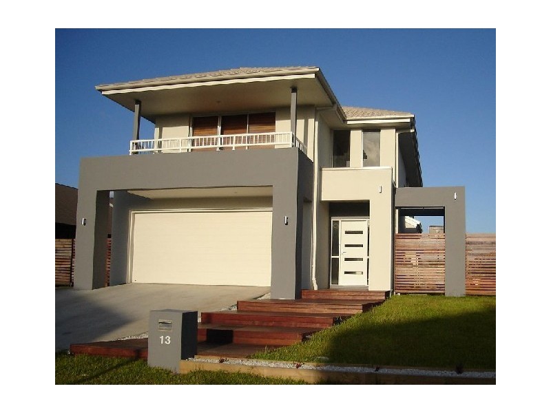 13 Freya Street, Newport QLD 4020