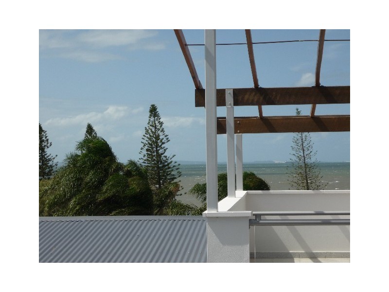 11/3 Macdonell, Margate QLD 4019