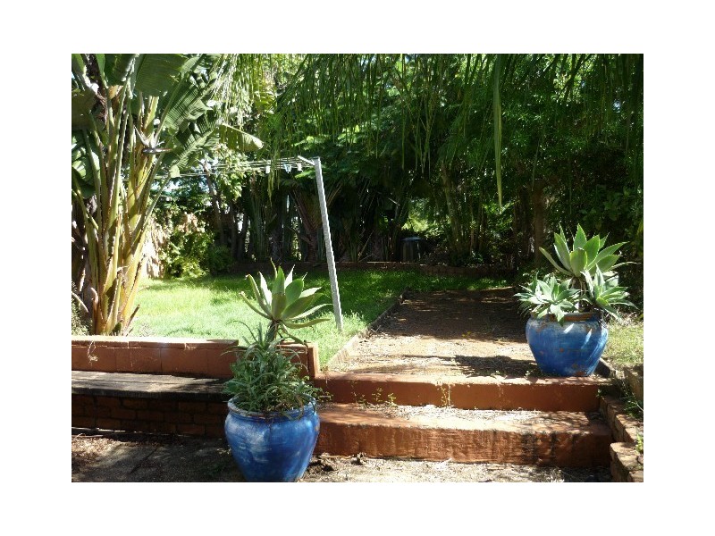 569 Oxley Ave, Scarborough QLD 4020