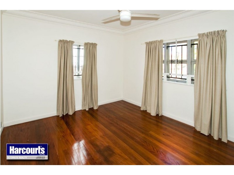 10 Ewart Street, Clontarf QLD 4019