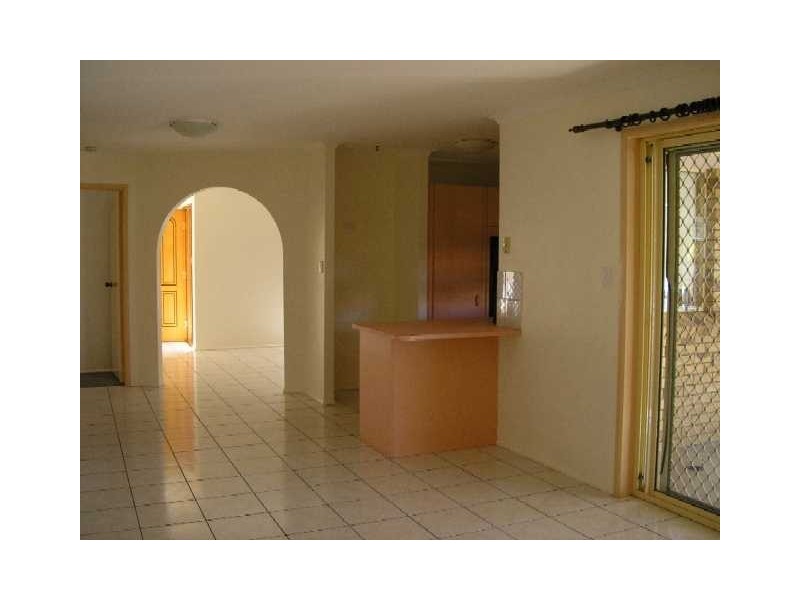 6 Halyard crt, Deception Bay QLD 4508