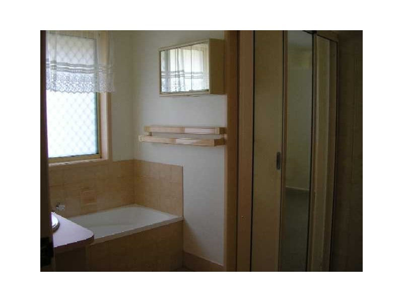 6 Halyard crt, Deception Bay QLD 4508