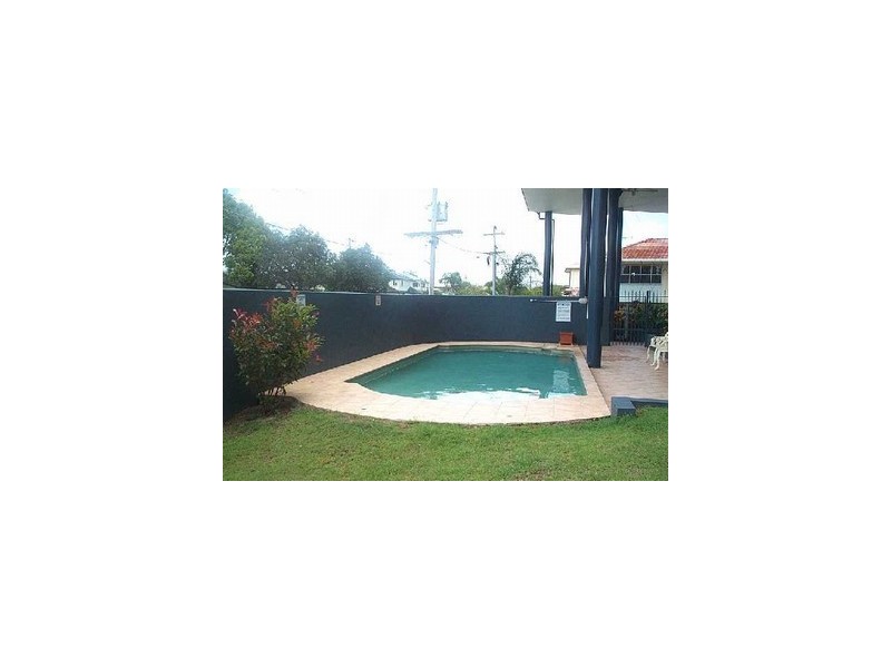 1/179 Landsborough Ave, Scarborough QLD 4020