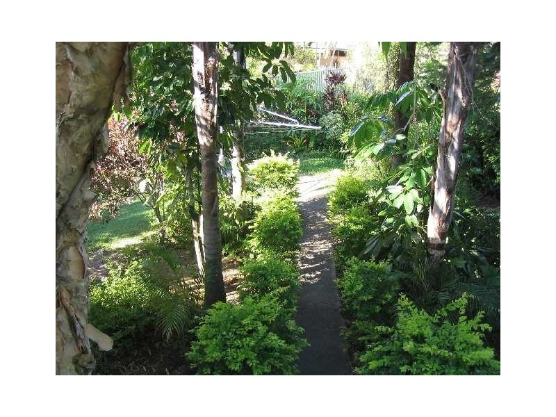 10 Sportsground st, Redcliffe QLD 4020