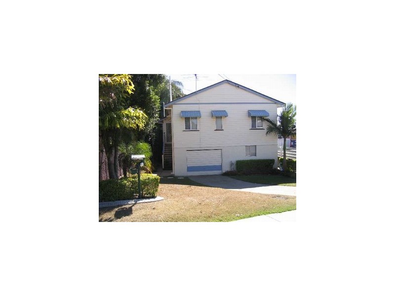 5 Gladstone st, Brighton QLD 4017