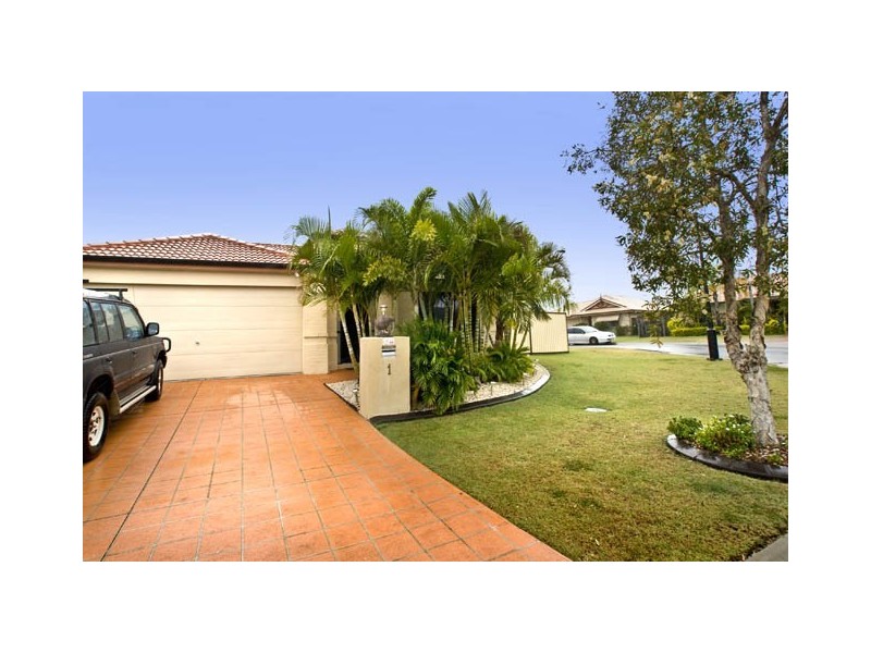 1 Greendale Place, Bracken Ridge QLD 4017