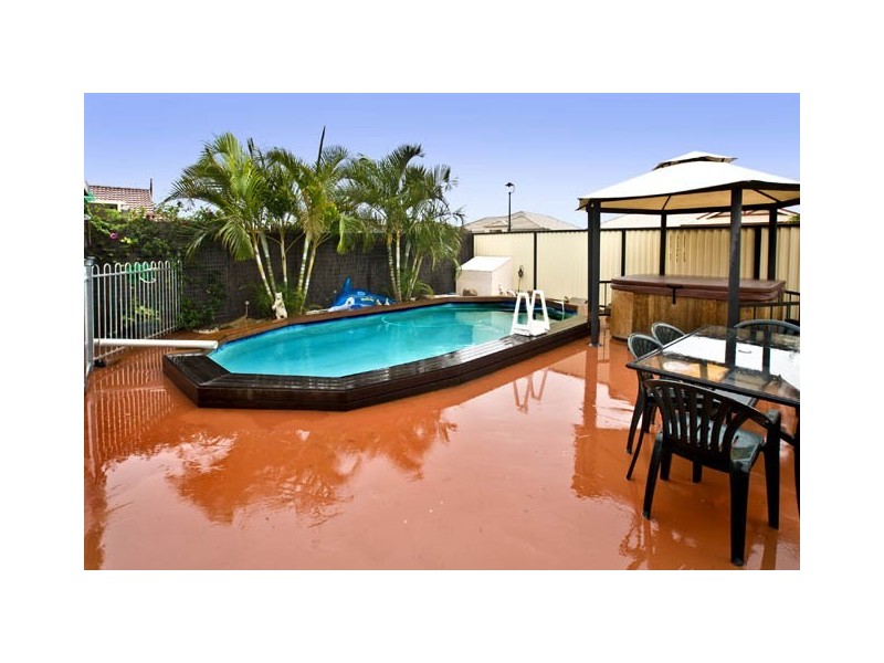 1 Greendale Place, Bracken Ridge QLD 4017