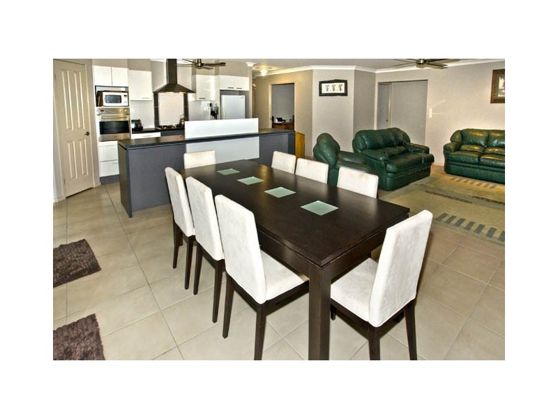 16 Gawler Cres, Bracken Ridge QLD 4017