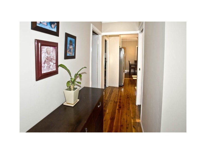 77 Massie Street, Brighton QLD 4017