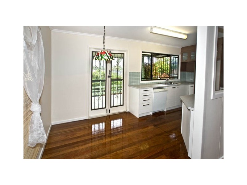 15 Sunwell Street, Brighton QLD 4017