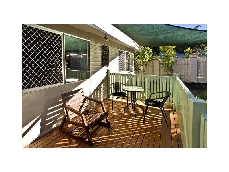 18 Wighton Street, Sandgate QLD 4017