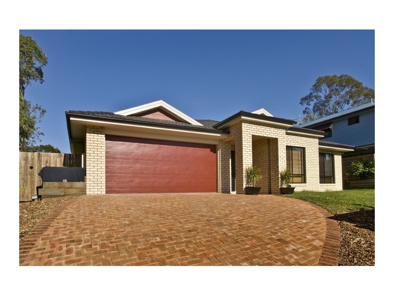 11 Venice Crescent, Brighton QLD 4017