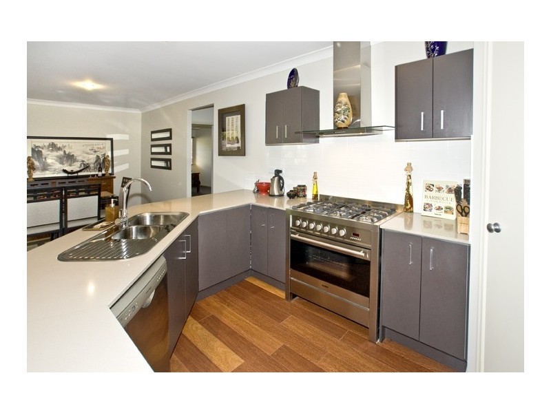 11 Venice Crescent, Brighton QLD 4017