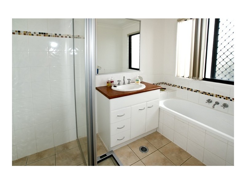 5 Cooma Court, Taigum QLD 4018