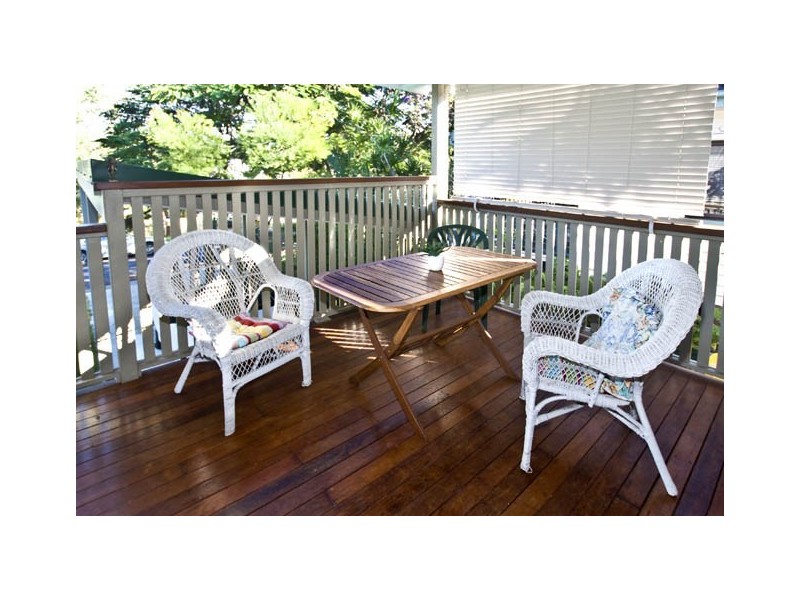 18 Wighton Street, Sandgate QLD 4017