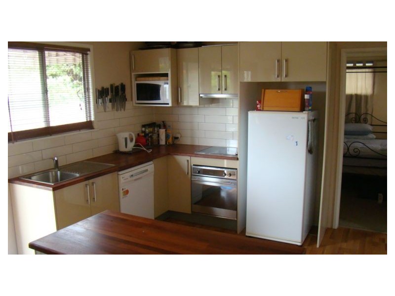 404 Beaconsfield Terrace, Brighton QLD 4017