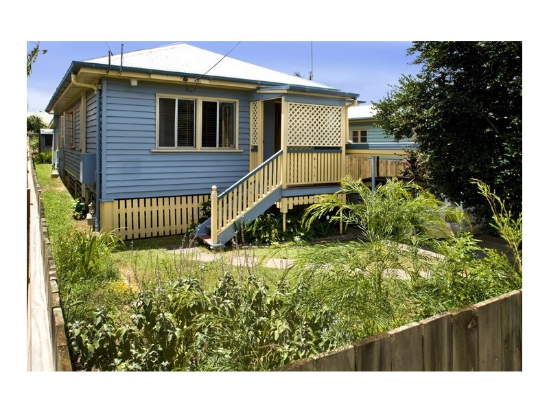 14 High Street, Brighton QLD 4017