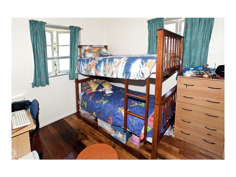 34 Saul Street, Brighton QLD 4017