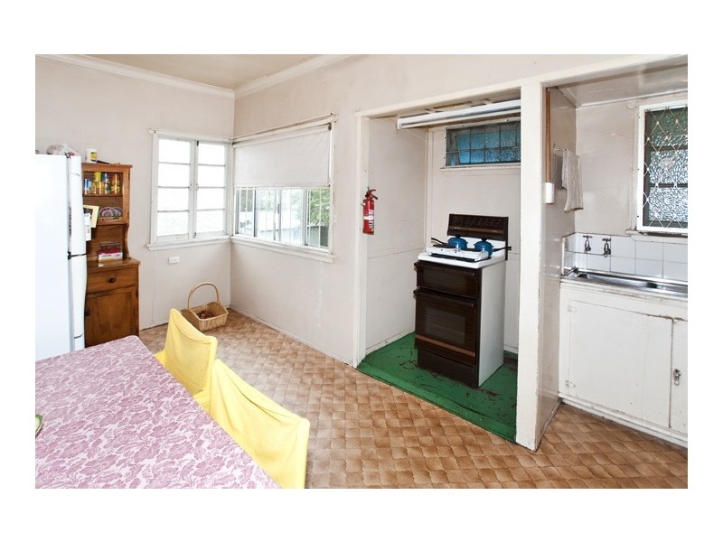 79 Meemar Street, Chermside QLD 4032