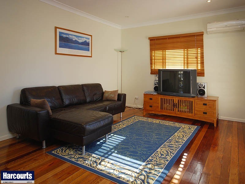 32 Saul Street, Brighton QLD 4017