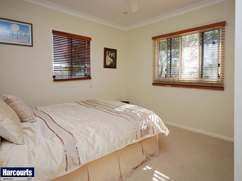 32 Saul Street, Brighton QLD 4017