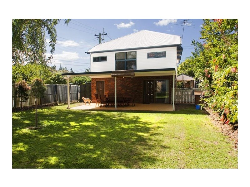 45 Perkins Street, Sandgate QLD 4017